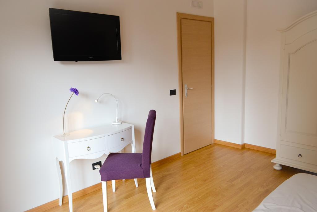 גרבינה די קטניה Policlinico Apartments חדר תמונה